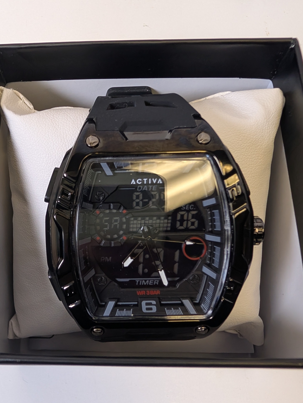 Ativa Black and Silver Hybrid Digital-Analog Sports Watch